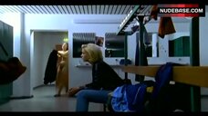 1. Caroline Schreiber Nude Boobs and Bush – Einer Geht Noch