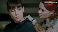 67. Karoline Herfurth Lesbian Kissing – Passion