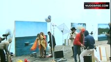 100. Lauren Hutton Bikini Scene – Permette? Rocco Papaleo