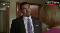 56. Felicity Huffman Cleavage – Desperate Housewives