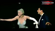 56. Marilyn Monroe Sexy Dancing – Let'S Make Love
