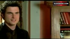 67. Erica Durance Sexy in Sports Outfit – Smallville