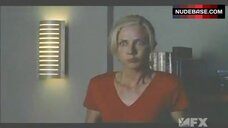 56. Sophia Bush Interrupted Group Scene – Nip/Tuck