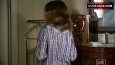 78. January Jones Sexy Scene – Mad Men