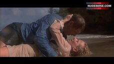 34. Anne Heche Erotic Scene – Six Days Seven Nights