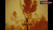 111. Julie Ritter Naked Tits – Death Bed: The Bed That Eats