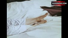 12. Julie Ritter Naked Tits – Death Bed: The Bed That Eats