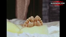 122. Julie Ritter Naked Tits – Death Bed: The Bed That Eats