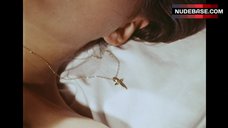 45. Julie Ritter Naked Tits – Death Bed: The Bed That Eats