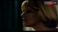 1. Esperanza Roy Lesbi Scene – Carne Apaleada