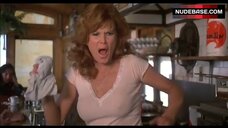 78. Linda Gildersleeve Bare Tits – The Happy Hooker Goes To Washington