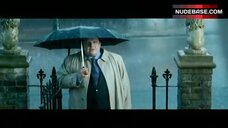 28. Jacinda Barrett Lesbian Kiss – Bridget Jones: The Edge Of Reason