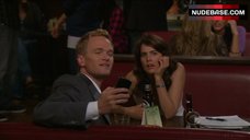 56. Rachel Bilson Lesbian Kiss – How I Met Your Mother