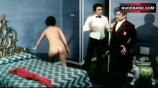 34. Pilar Velazquez Flashes Tits and Ass – Sesso In Testa