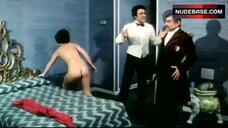 45. Pilar Velazquez Flashes Tits and Ass – Sesso In Testa