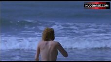 12. Nude Sophie Quinton on Beach – Avril