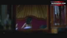 67. Audrey Tautou Flashes Pokies – Priceless