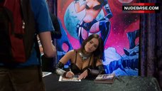 1. Megan Fox Sexy Scene – Wedding Band