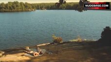 78. Michelle Trachtenberg Shows Ass – Beautiful Ohio