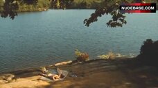 89. Michelle Trachtenberg Shows Ass – Beautiful Ohio