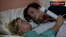 78. Gretchen Mol Lesbian Scene – Puccini For Beginners