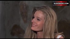 45. Melody Johnson Decollete – Coogan'S Bluff