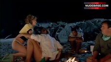 1. Beth Gondek Shows Tits – Loose Screws