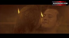 100. Jennifer Jason Leigh Sex in Bathtub – Flesh + Blood