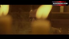 67. Jennifer Jason Leigh Sex in Bathtub – Flesh + Blood