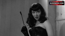 67. Gretchen Mol Hot Scene – The Notorious Bettie Page