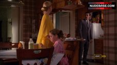 23. January Jones Bikini Scene – Mad Men
