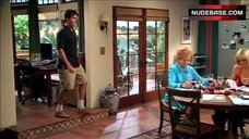 122. Hot Jenny McCarthy – Two And A Half Men