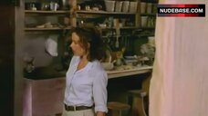 56. Kristen Wilson Butt Scene – Tales From The Crypt Presents Ritual