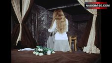 12. Julie Ritter Nude Breasts – Death Bed: The Bed That Eats