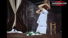 89. Julie Ritter Nude Breasts – Death Bed: The Bed That Eats