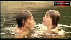 45. Anna Bruggemann Bikini Scene – Kleinruppin Forever