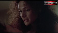 34. Mary Elizabeth Mastrantonio Sex Video – The January Man