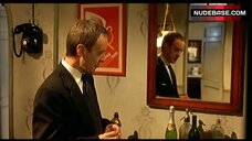 12. Elsa Pataky Flashes Breasts – Ninette