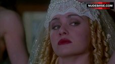 78. Elle Macpherson Nude Modeling – Sirens