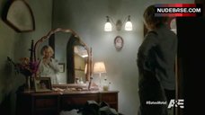 1. Vera Farmiga Cleavage in Bra – Bates Motel