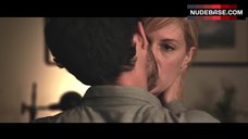 89. Lauren Lee Smith Shows Bra – Cinemanovels