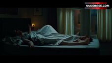 1. Vera Farmiga in Bra – Henry'S Crime