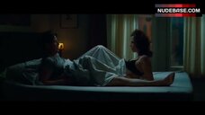 23. Vera Farmiga in Bra – Henry'S Crime