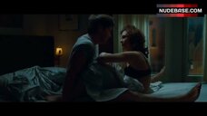 56. Vera Farmiga in Bra – Henry'S Crime