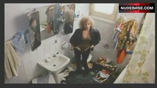 Cristina Sanchez Pascual Flashes Underwear – Dark Habits