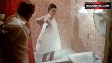 100. Naked Pilar Velazquez Gets Out of Bath – Adulterio A La Espanola