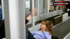 34. Elizabeth Hurley Lost Pants – Serving Sara