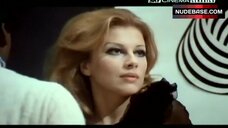 45. Anita Sanders Nude Breasts – Nerosubianco