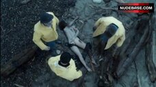 89. Sarah Lind Naked Ass – Personal Effects