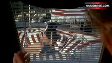 89. Goldie Hawn Butt Exposing – Overboard